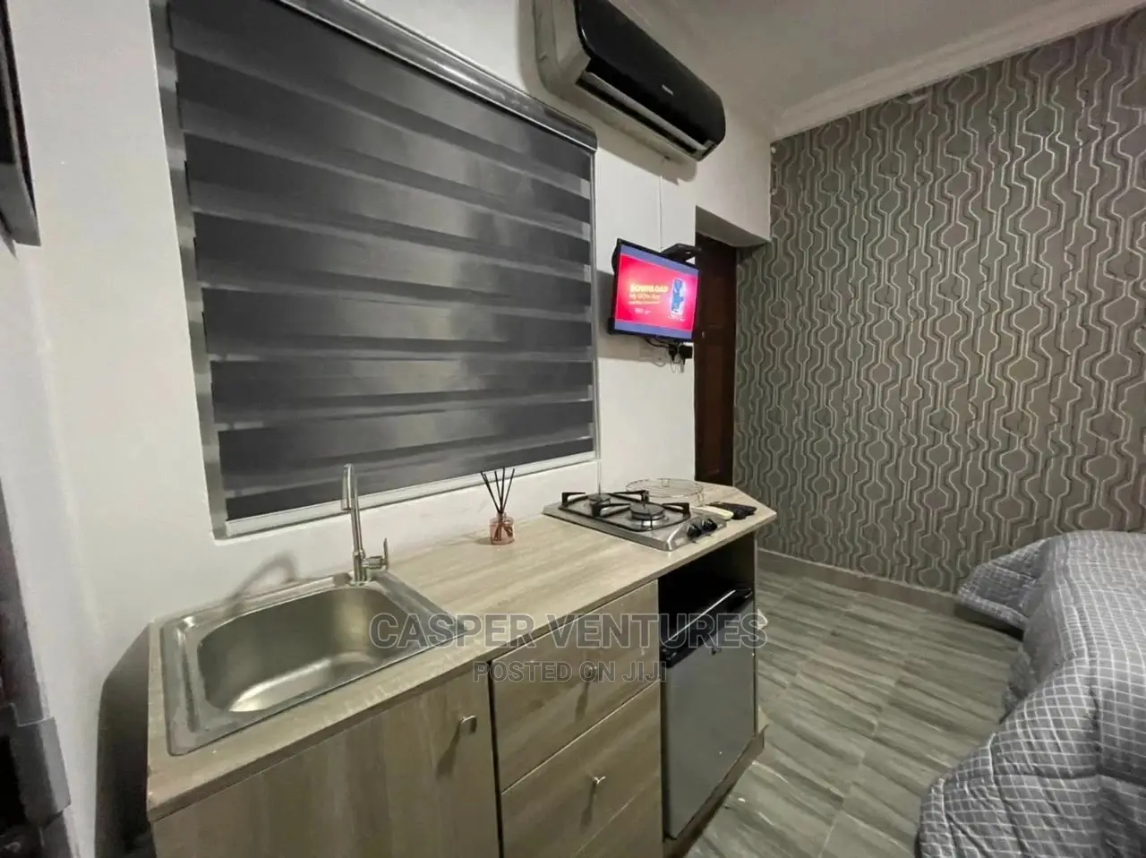 Furnished Studio Apartment in Ikate for rent