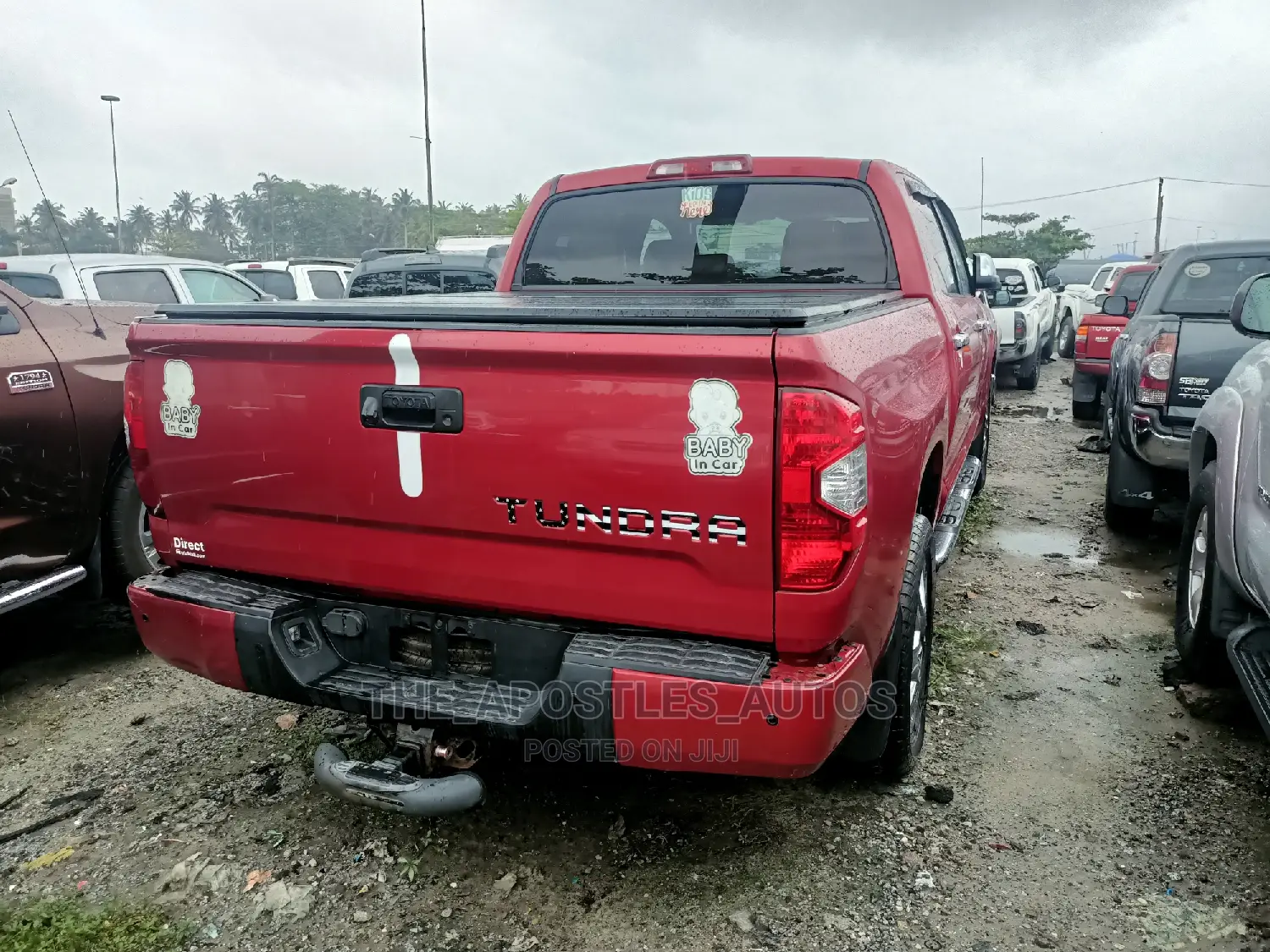 Toyota Tundra 2015 Red