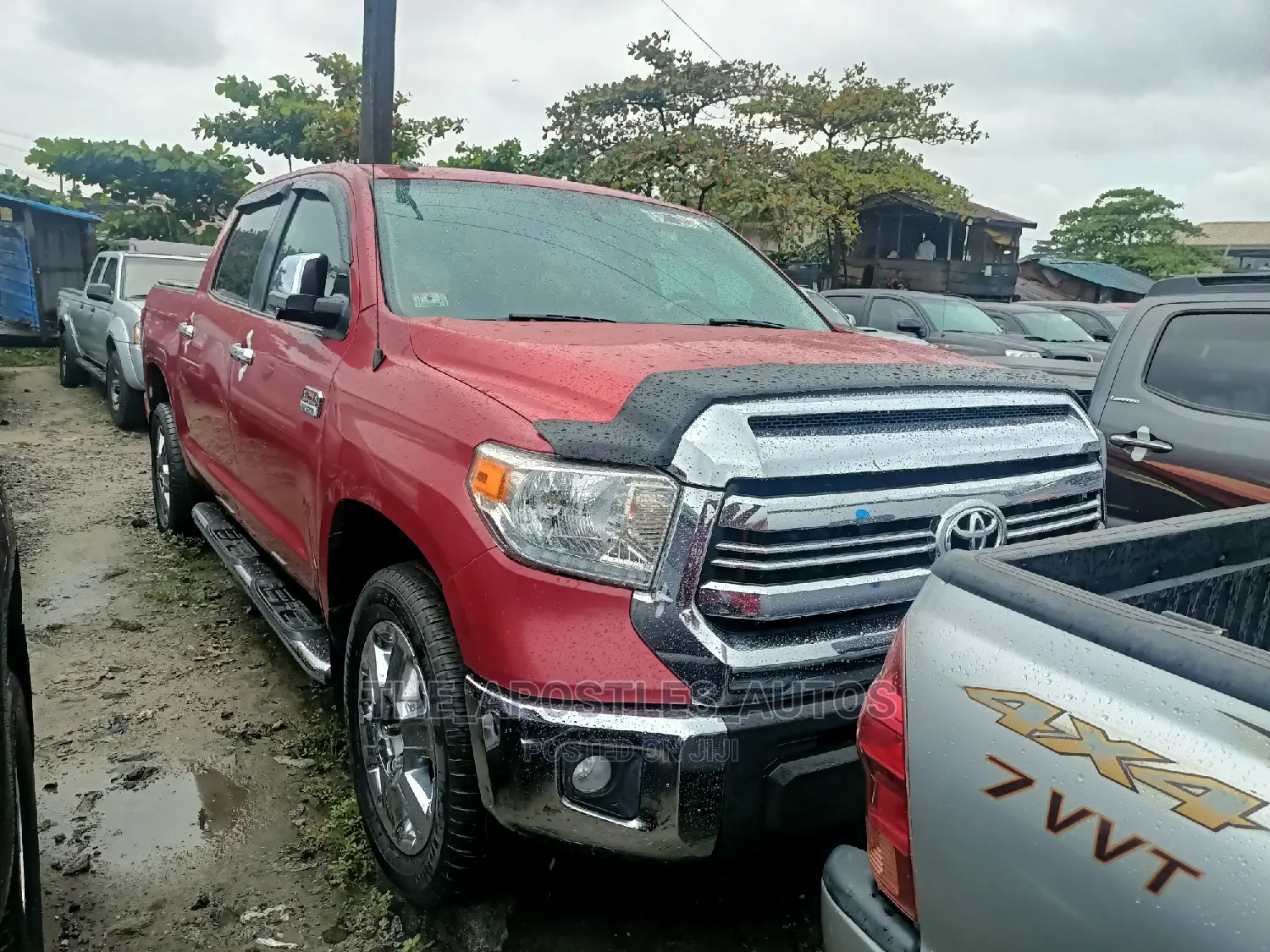 Toyota Tundra 2015 Red