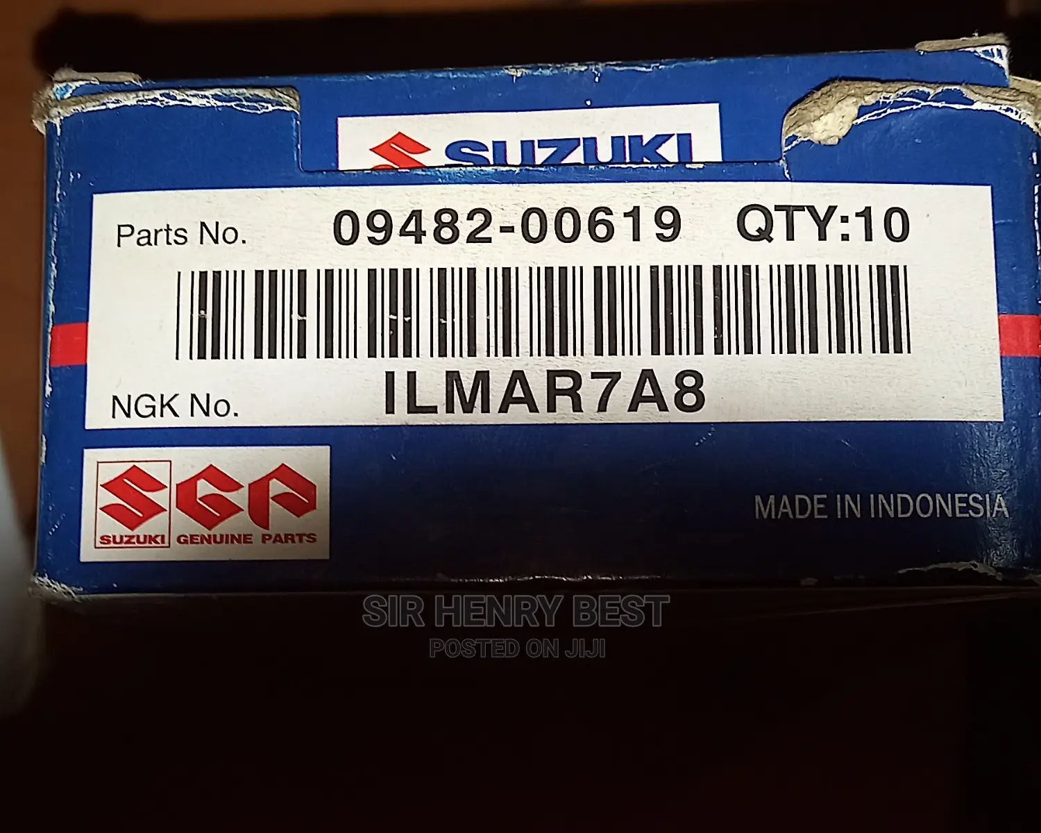 ILMAR7A8 SUZUKI NGK Iridium Spark Plugs.