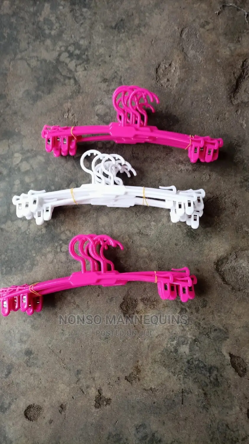Colorful Peg/Clip Kids Plastic Hangers