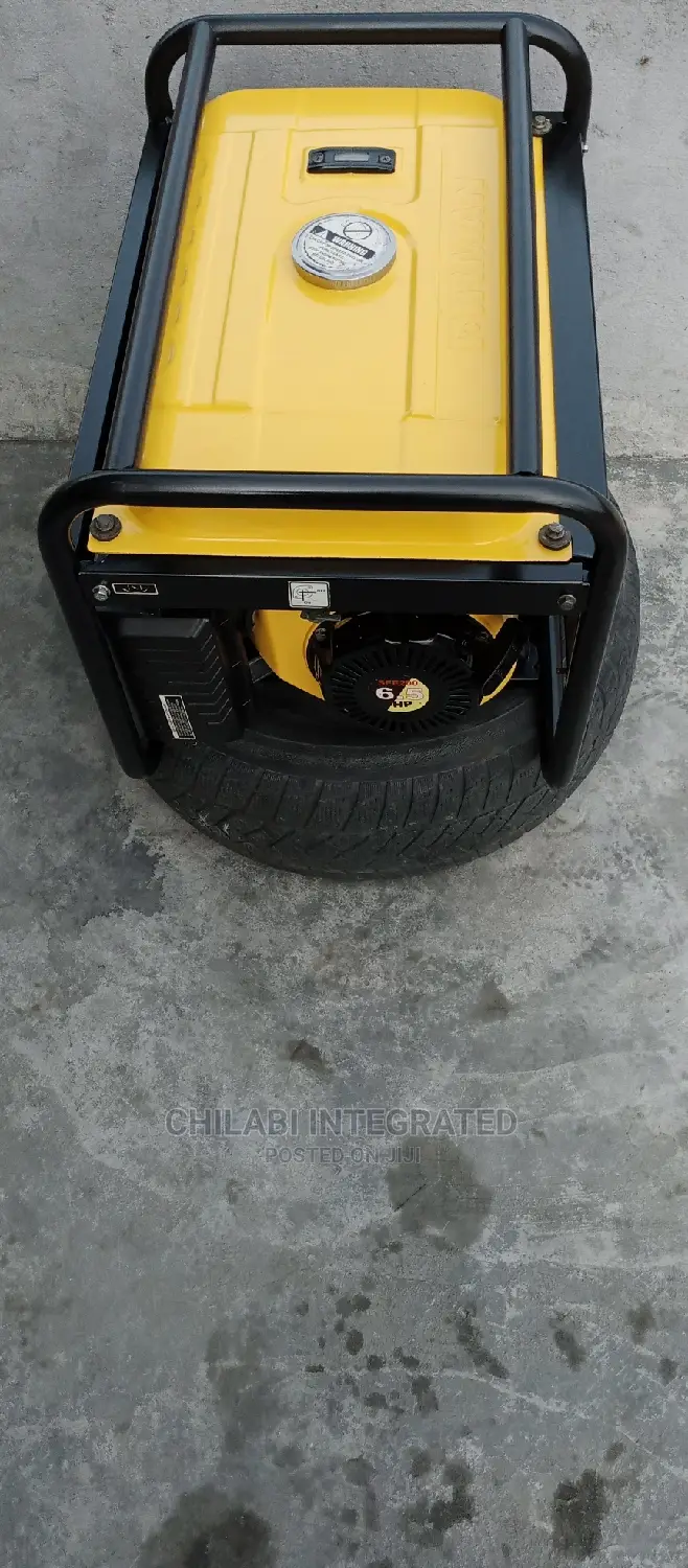 1 Month Old 2.5KVA SUMEC FIRMAN SPG3000 Copper Generator