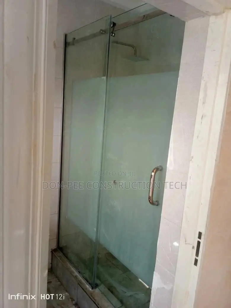 Clear Glass Shower