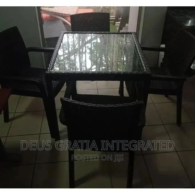 Rattan Chairs And Table For Restaurant