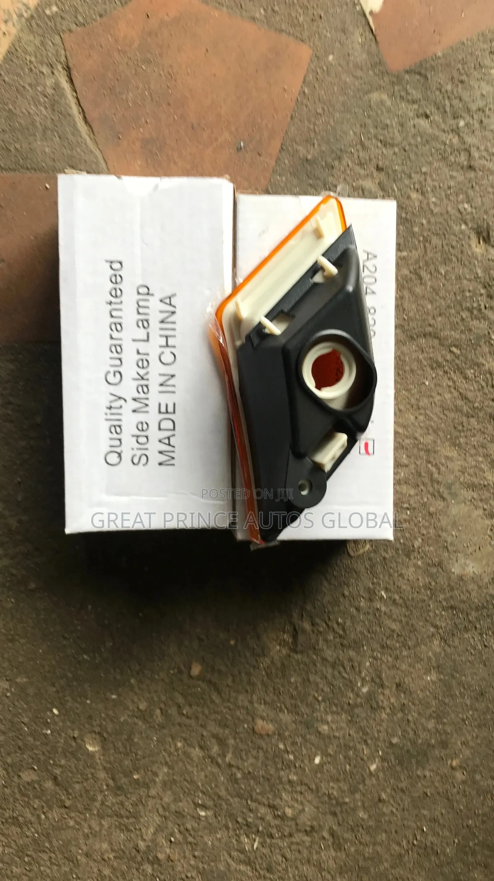 Side Bumper Marker Lamp C300 204 L R Side 2010 Year Model