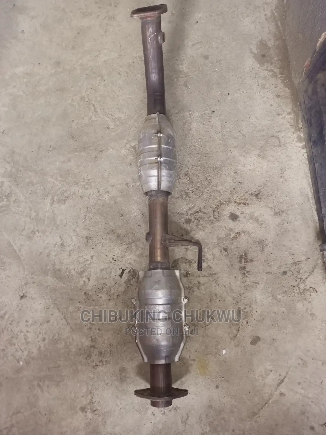 Toyota Prado 2010-2012 Exhaust Catalyst Converter.