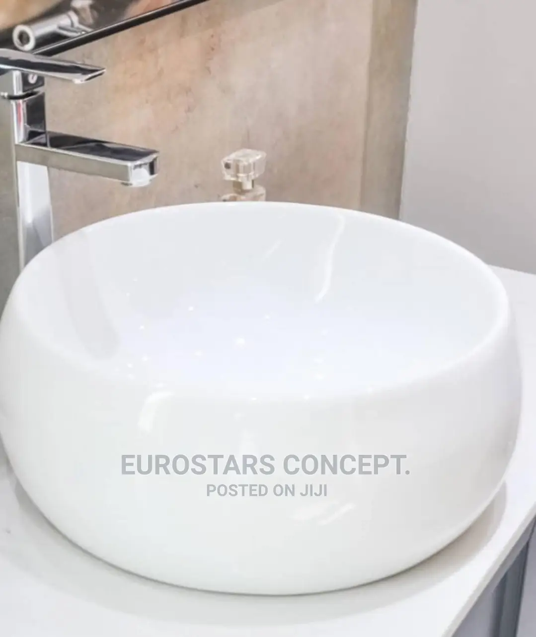 Round Ceramic Wash Hand Basin