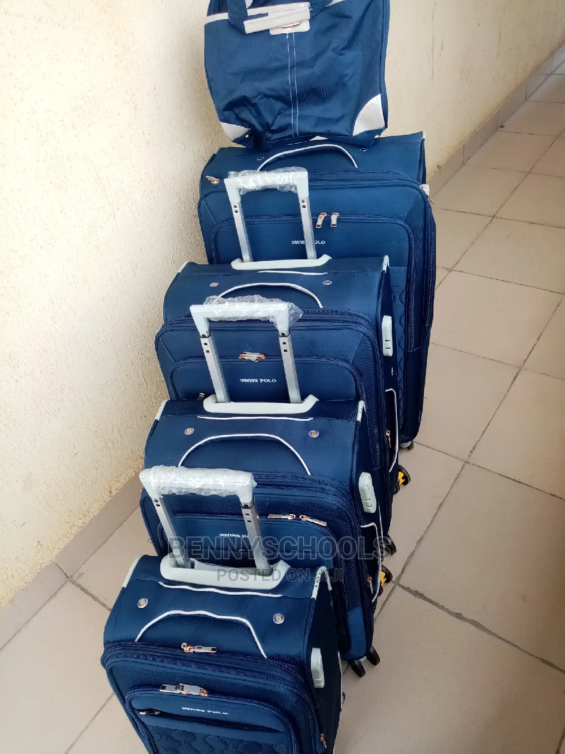 Set of 5 Blue Swiss Polo Traveling Luggage Boxes