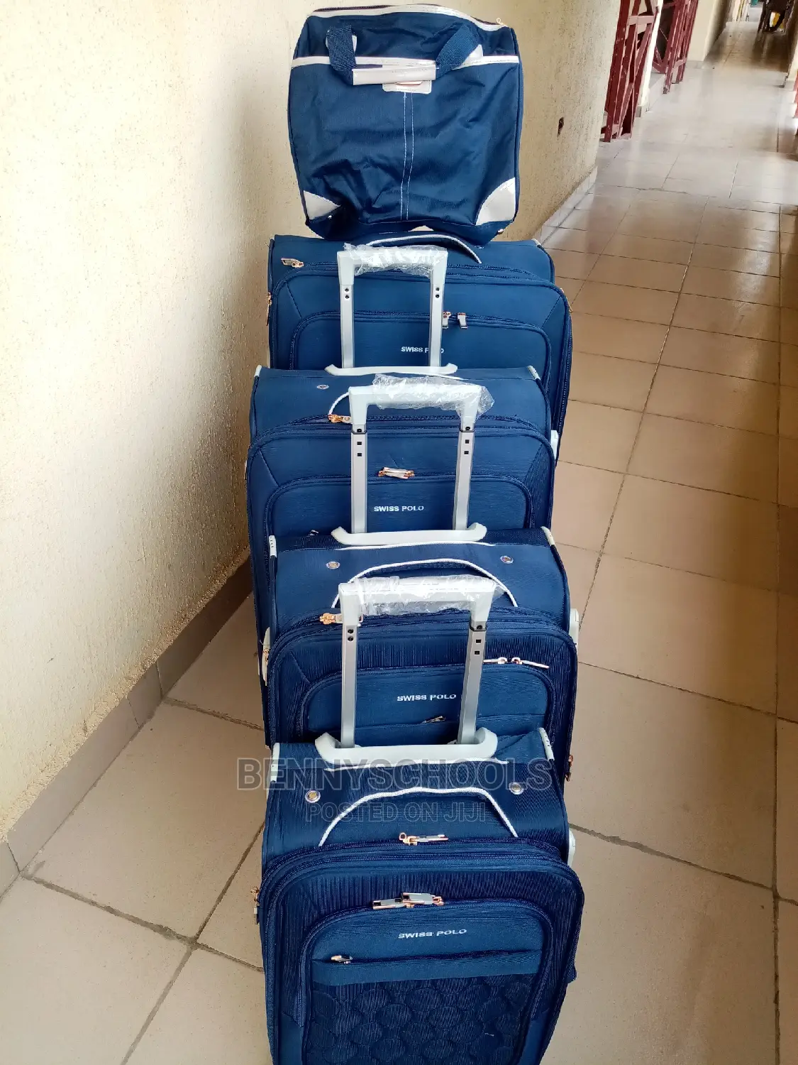 Set of 5 Blue Swiss Polo Traveling Luggage Boxes