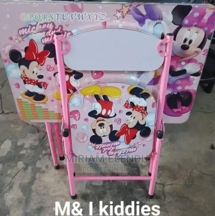 Reading Dinning Table and Chair for Kids