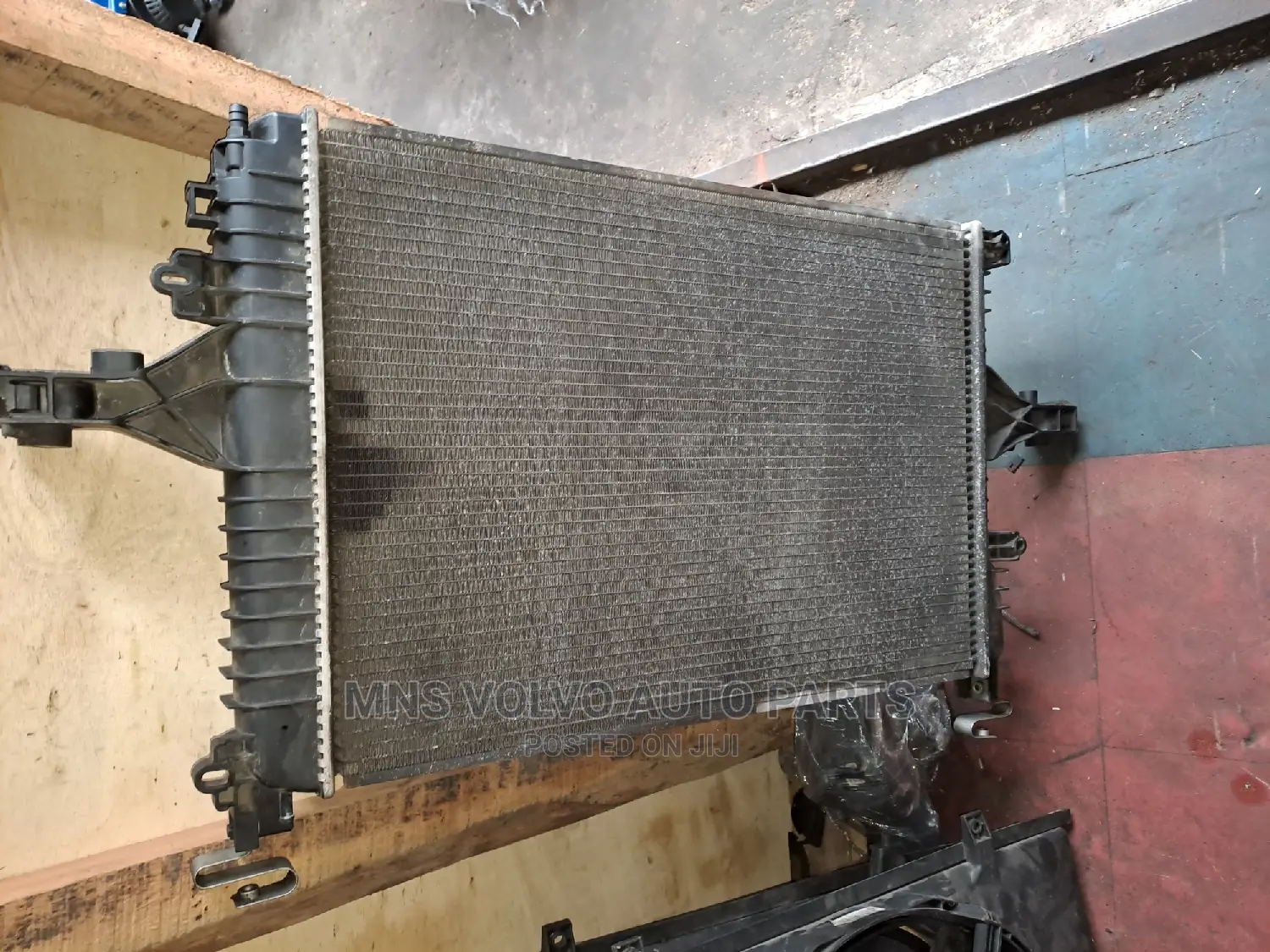 Volvo S60 S80 S Series Radiator