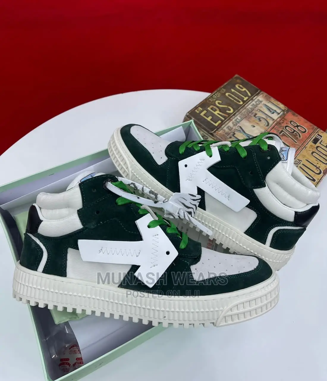 Off White Sneakes