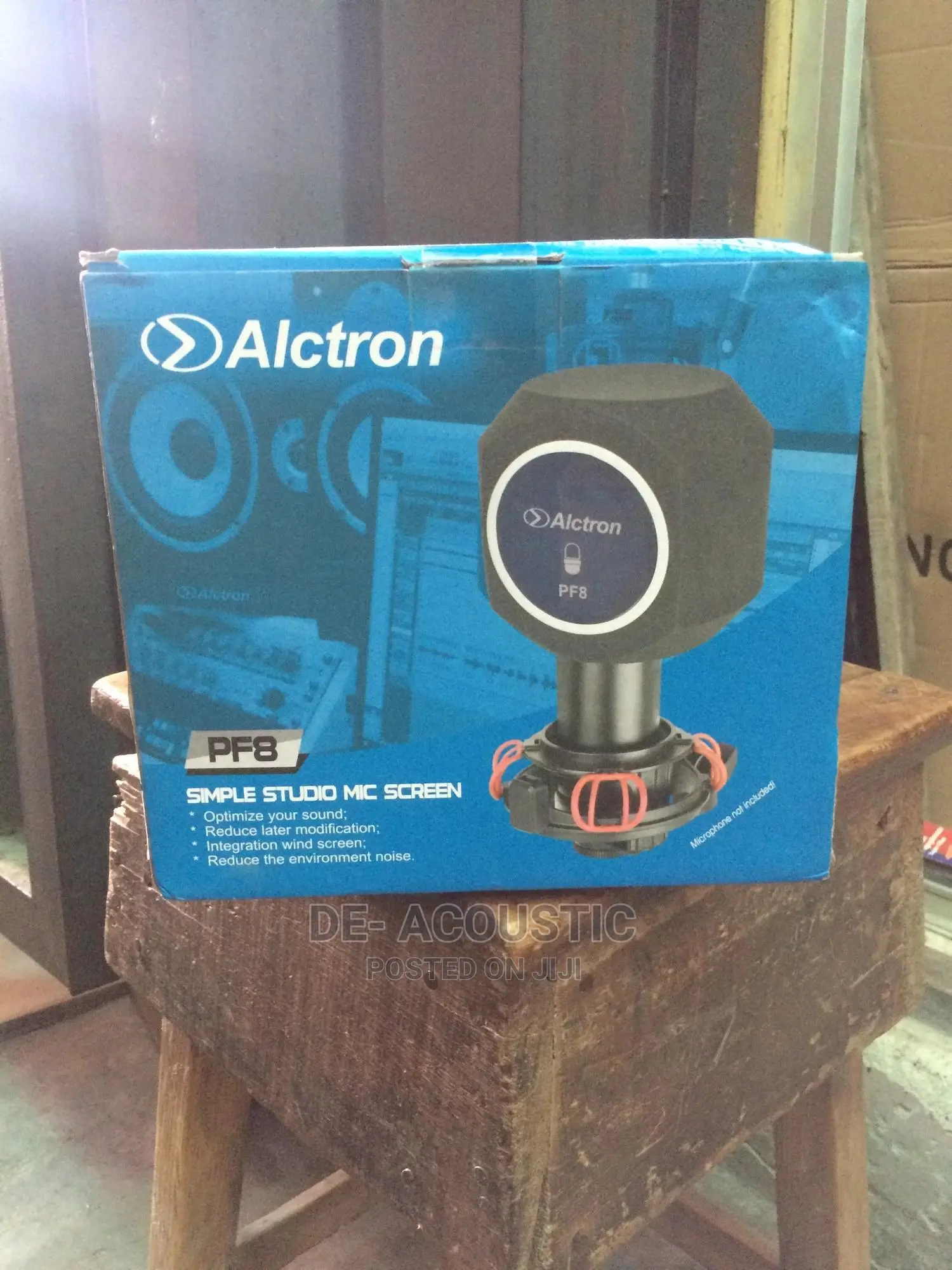 Alctron PF8 Noise Reduction Mic Vocal Booth With Pop Filter