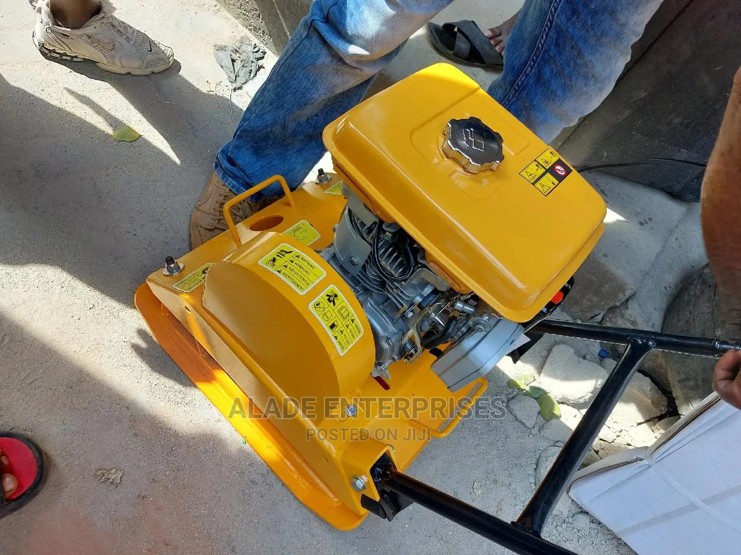 Gasoline Plate Compactor C - 90