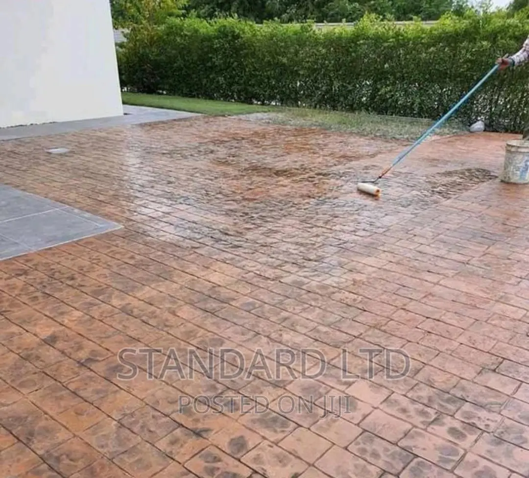 %Standard American Stamped Floor