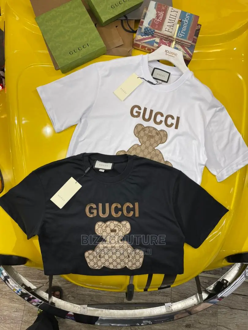 High Quality GUCCI T-Shirts Available in Store
