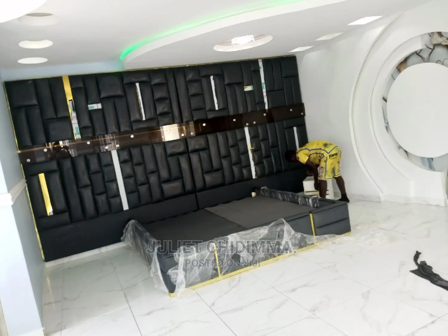 7*7 Royal Bedframe