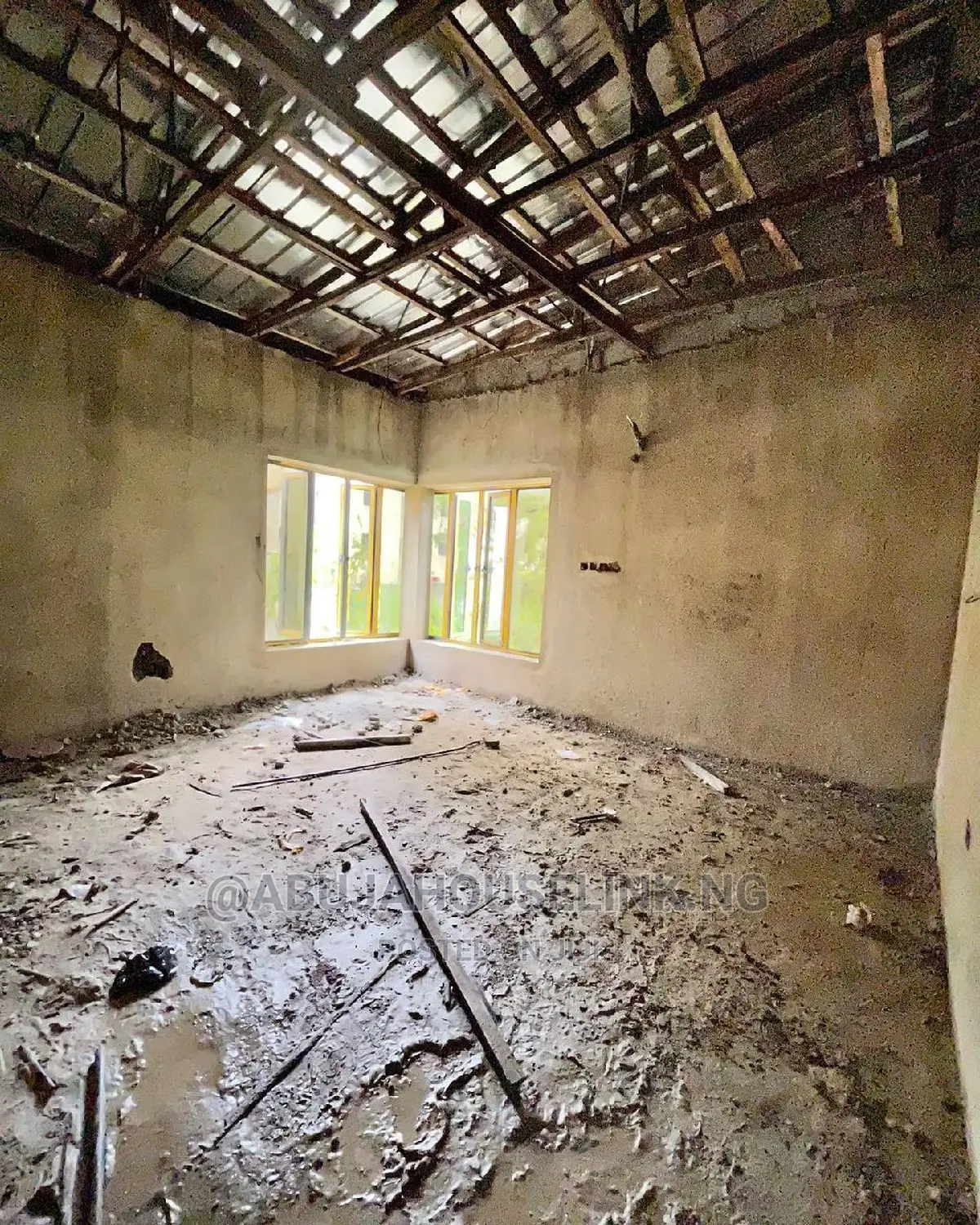 5bdrm Duplex in Guzape Abuja for sale