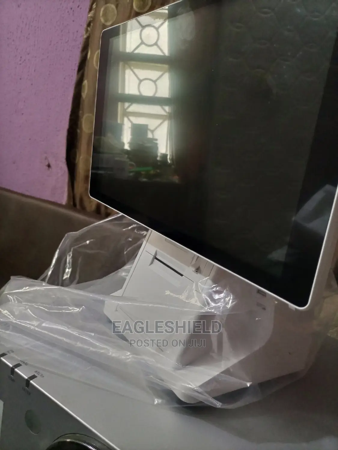 Single Screen Pos With Biult in Thermal Reciept Printer