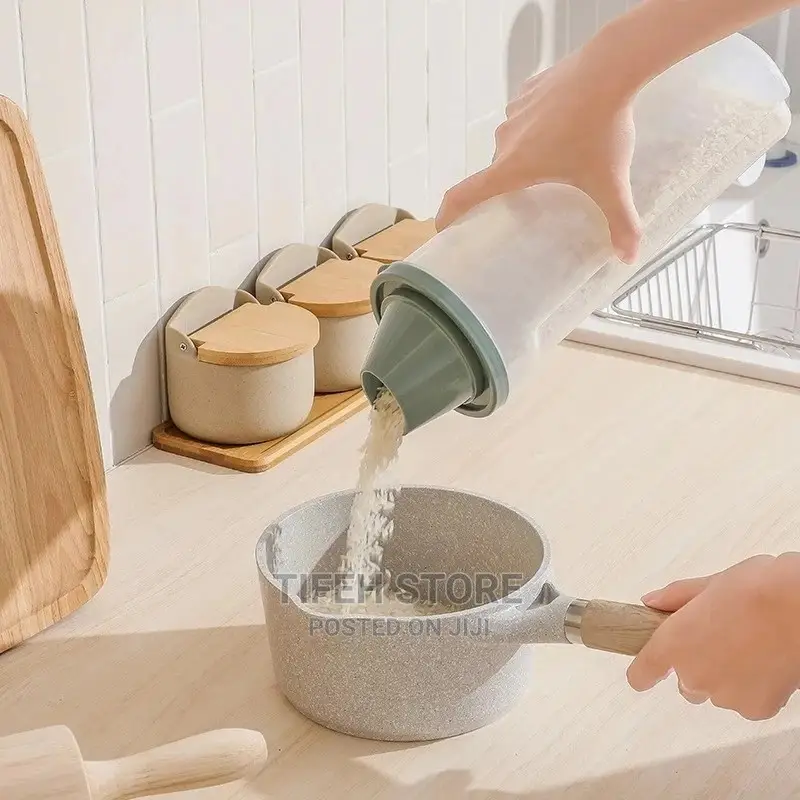 Spaghetti /Cereal Container
