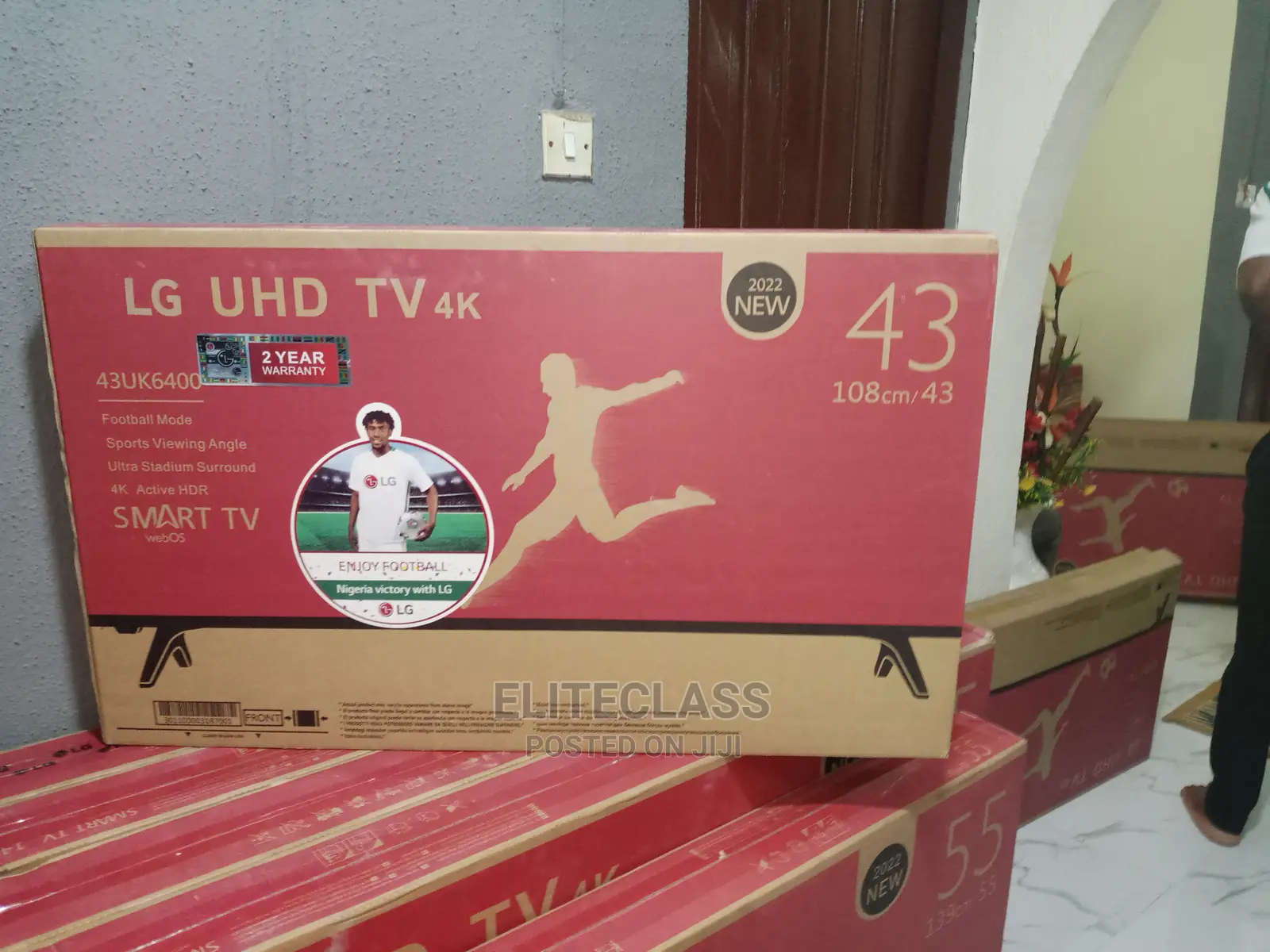 Brand New LG 43"Inches Smart TV+Free TV Stand