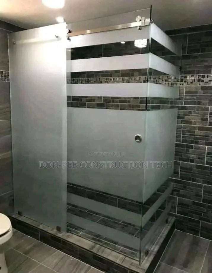 Solid Shower Cubicle