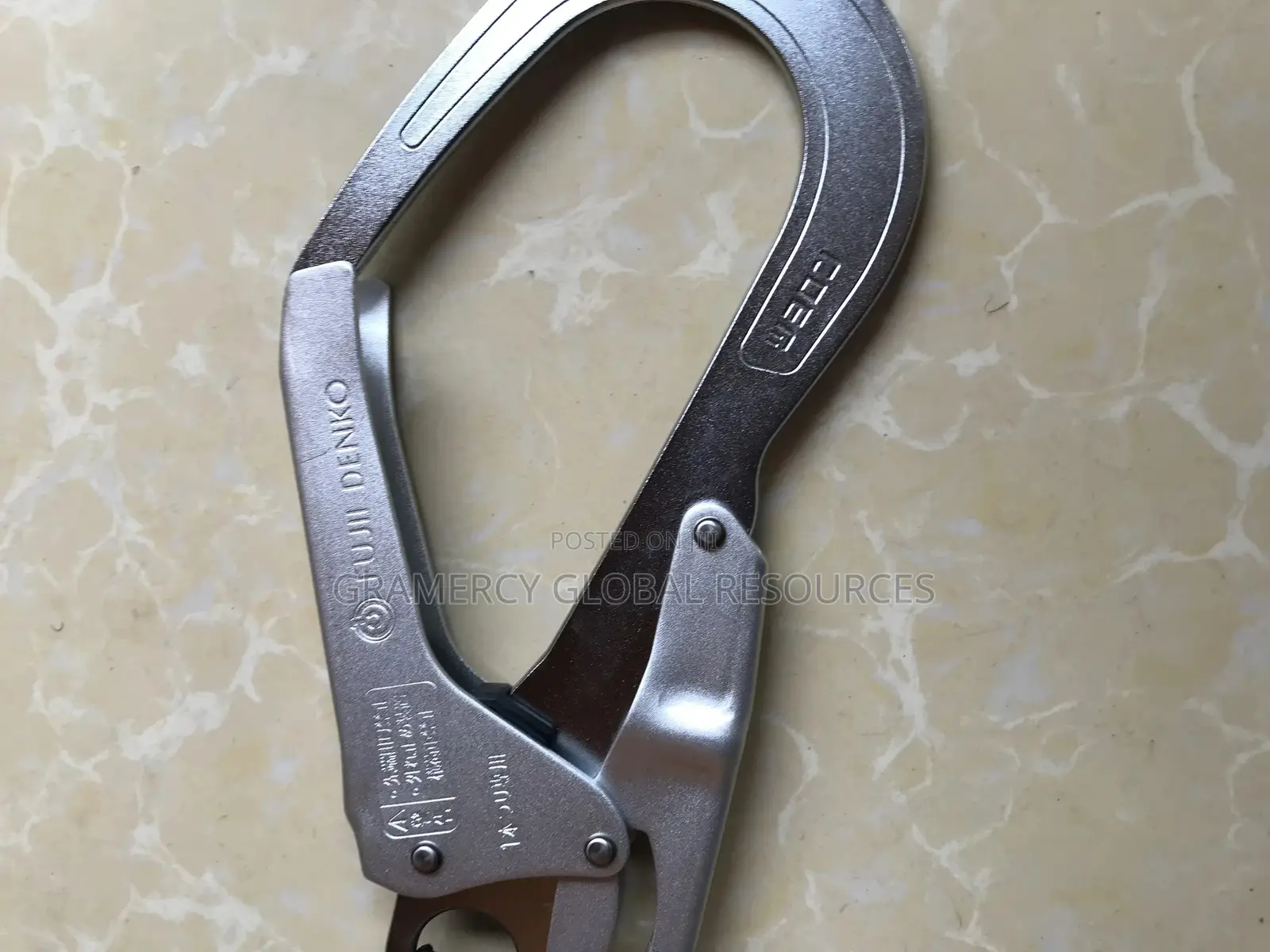 Fujii Denko Fall Prevention Safety Belt With Twin Lanyards