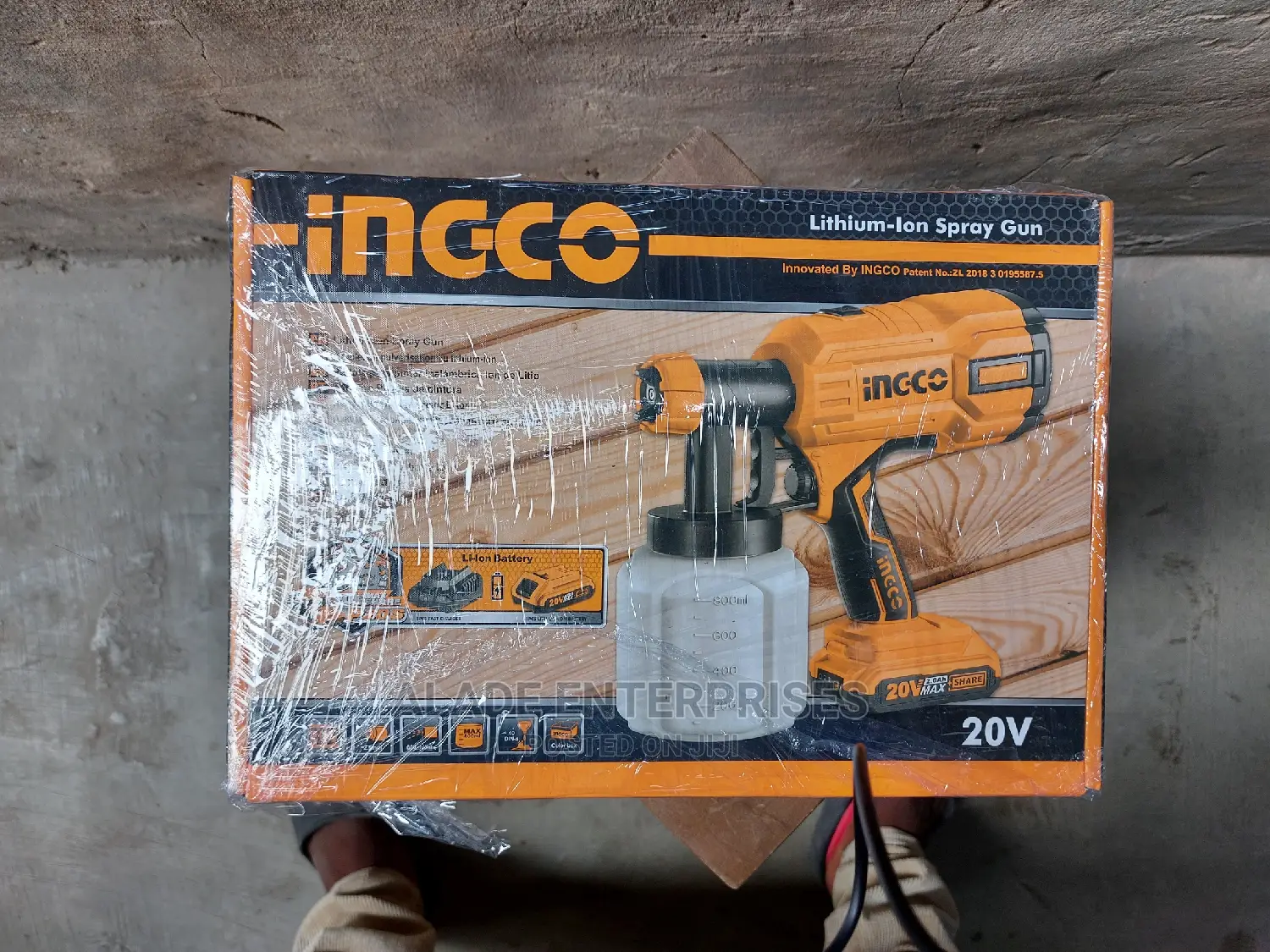 INGCO 20V Cordless Paint Sprayer With 2 Battery and Charger