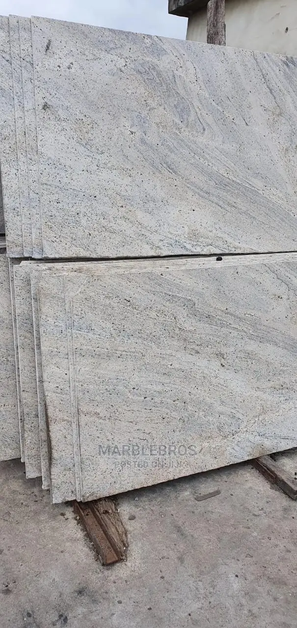 Granite Stone for Kitchen Counter Top and Staircase Finishin