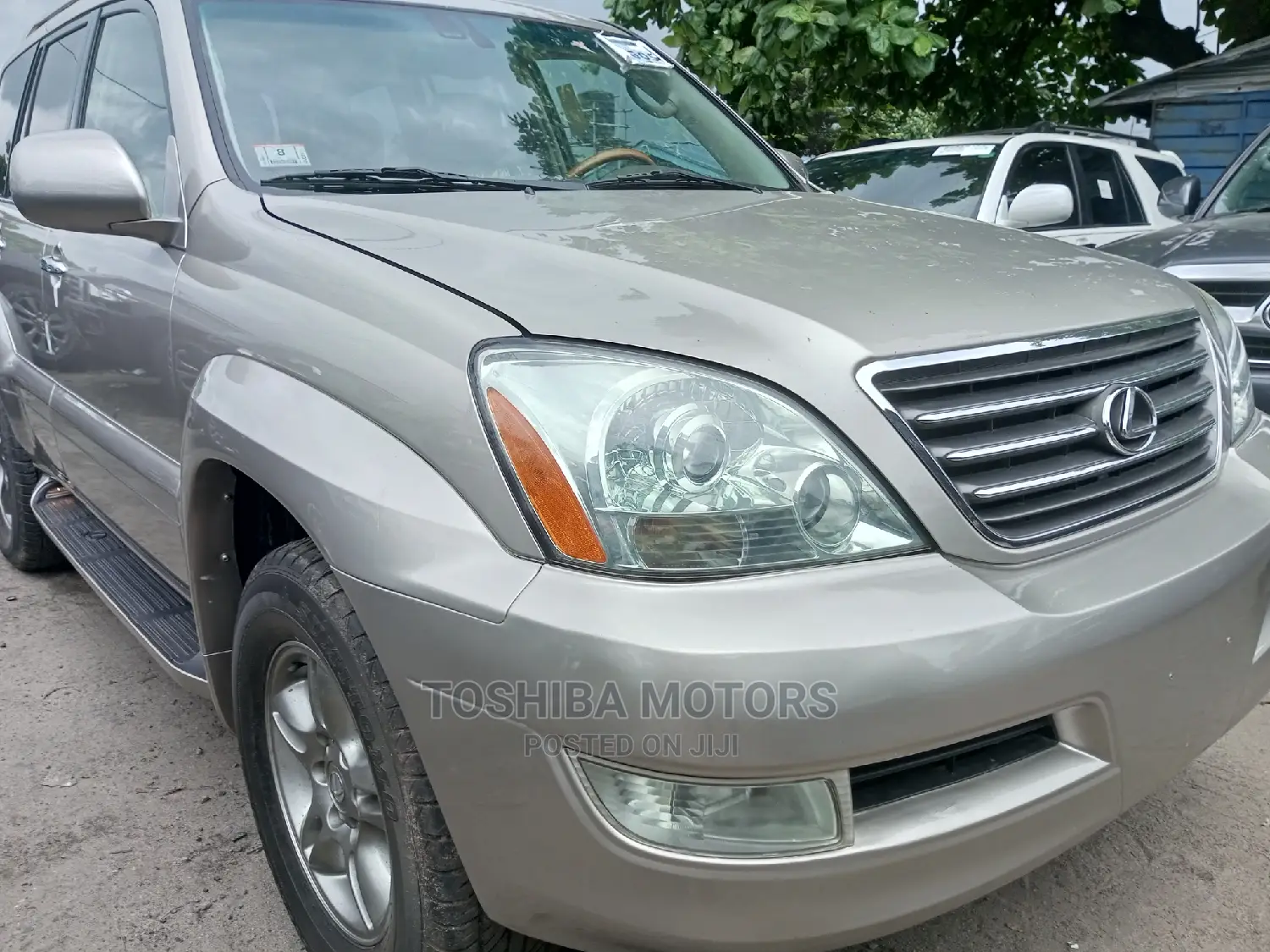 Lexus GX 470 Sport Utility 2005 Gold