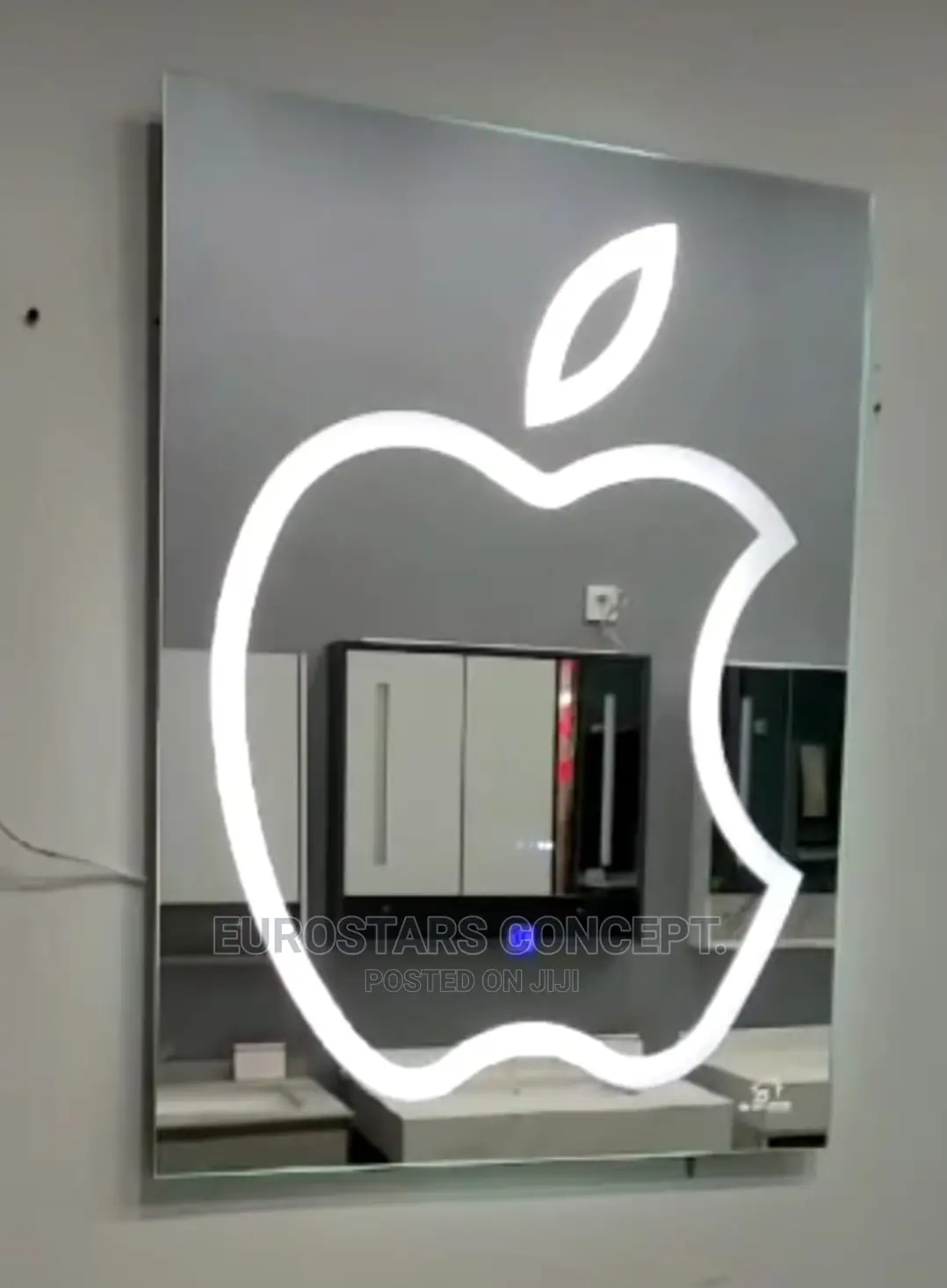Sensor Mirror With Lights