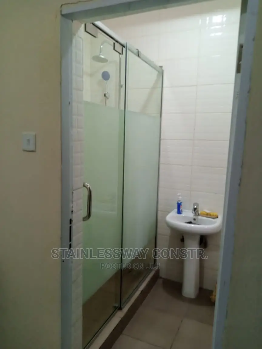 Shower Glass Top Cubicle