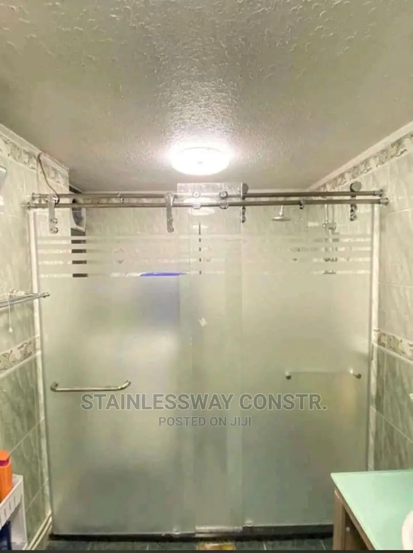 Shower Glass Top Cubicle