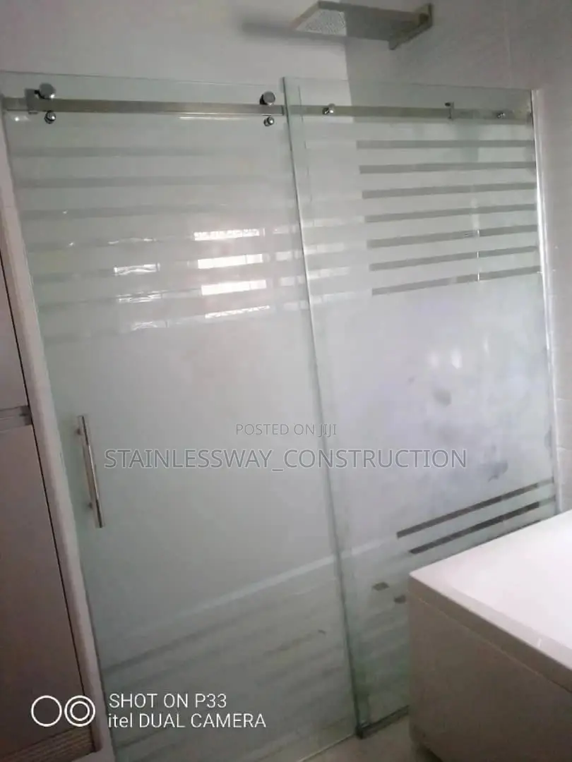 Borderline Shower Cubicle Classic