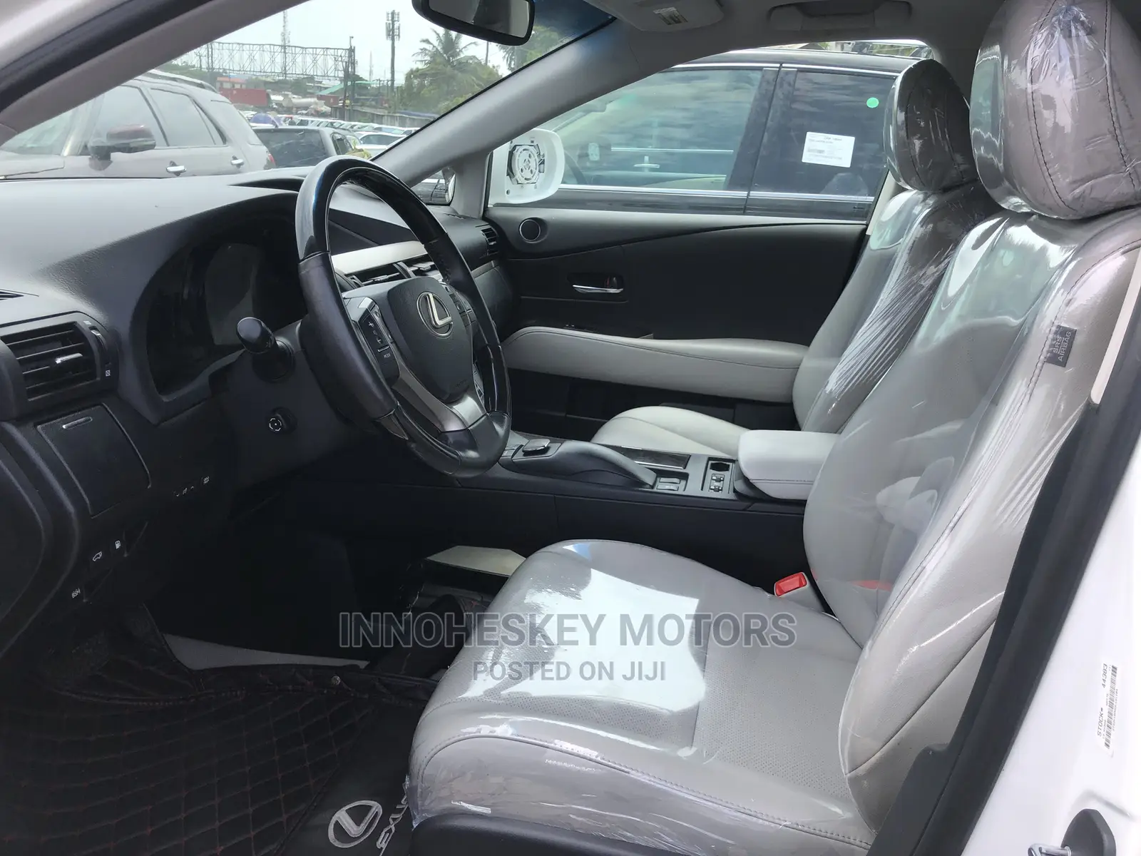 Lexus RX 350 FWD 2013 White