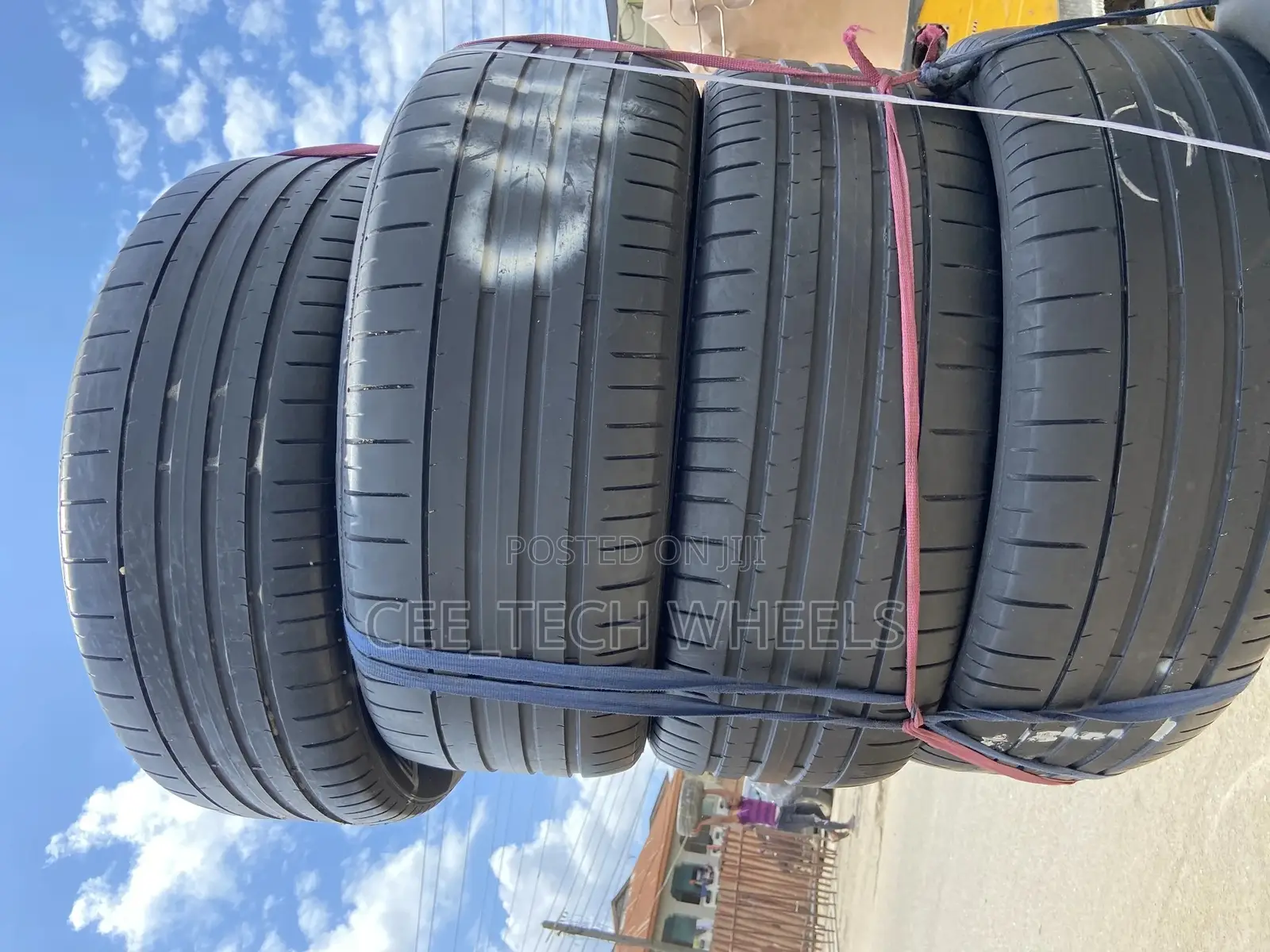 20 Inches Tyres for Car and Jeep Highest Grade