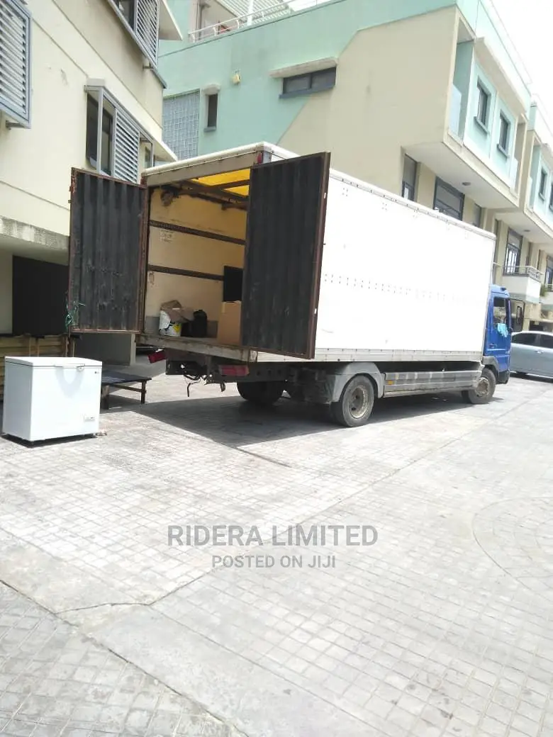 Furniture Moving and Logistics Vehicle