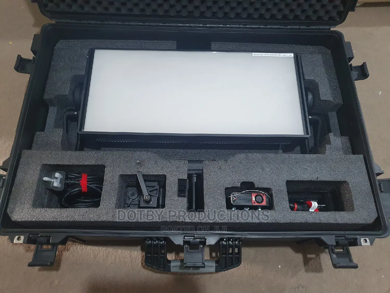 Aputure Nova P600c RGB WW Light for Film and Musical Shoots