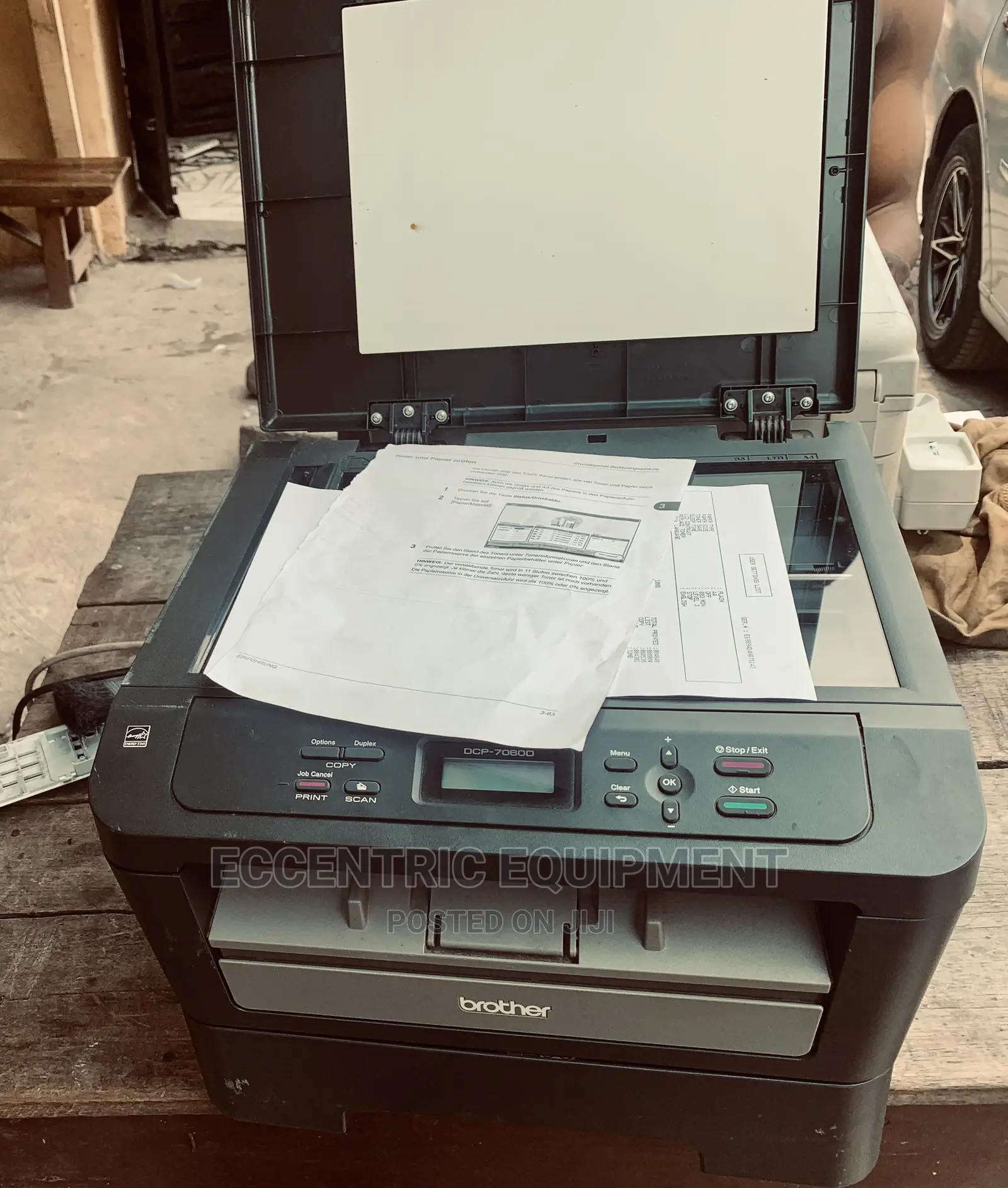 Brother DCP 7055w Photocopy Machine