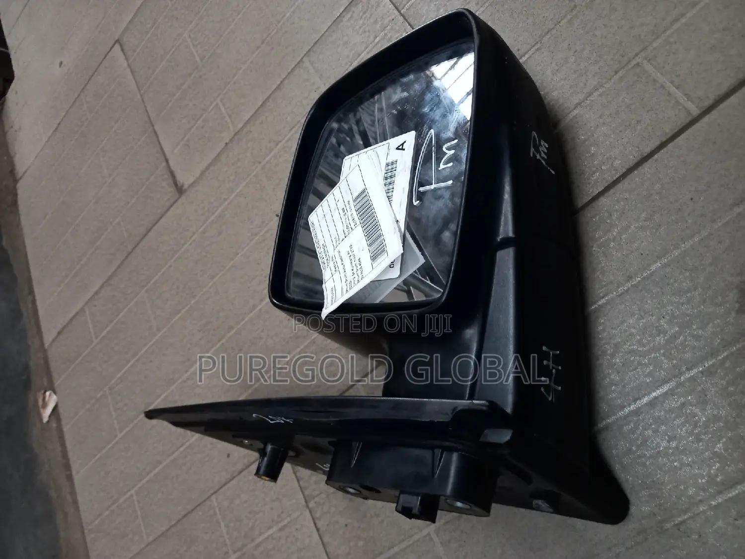 Hyundai H1 Side Mirror 2008 and 2012 Model