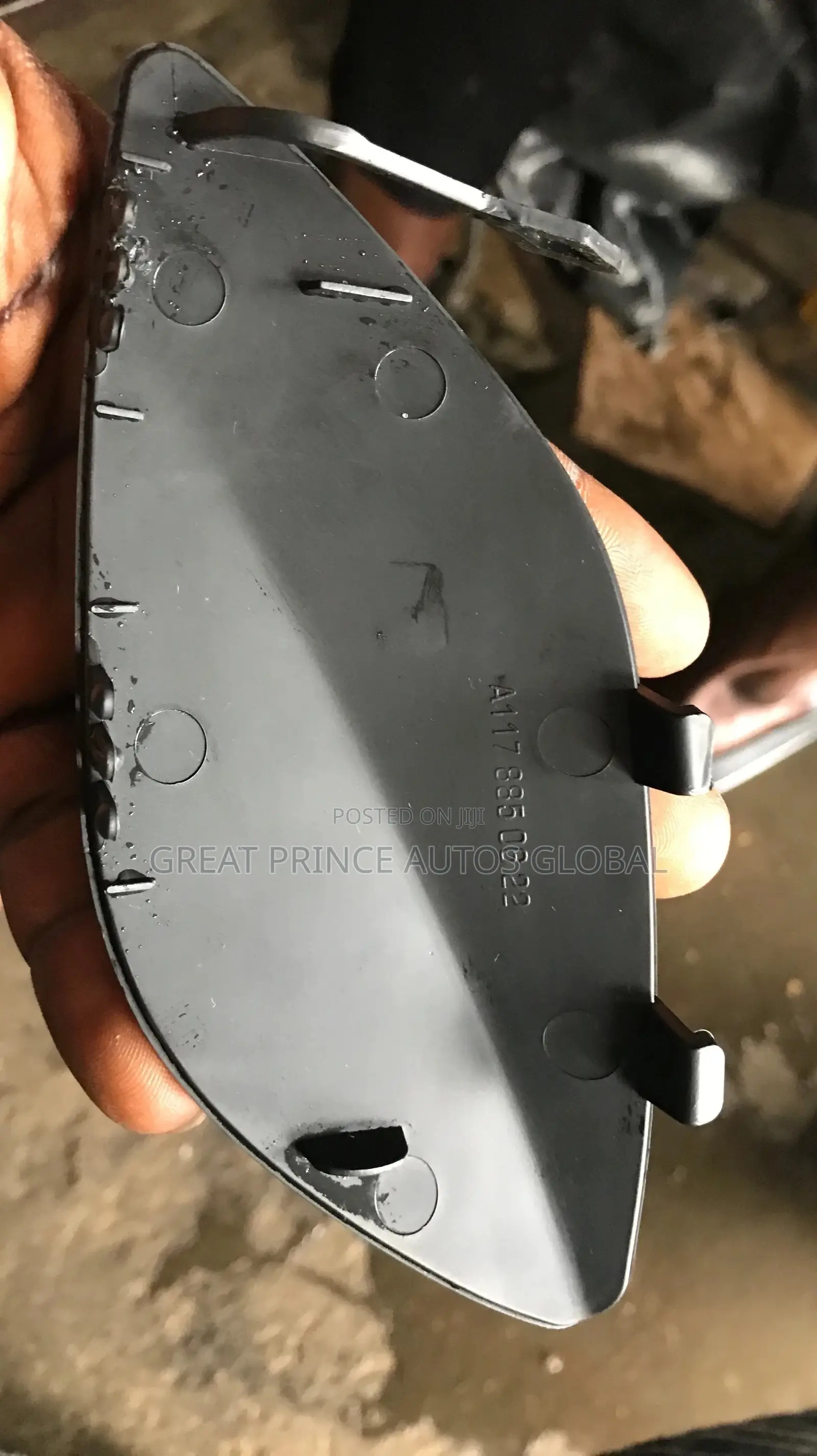 Front Bumper Towing Cover Cla A117