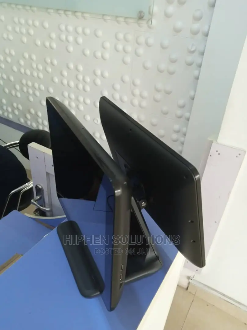 Double Screen Monitor