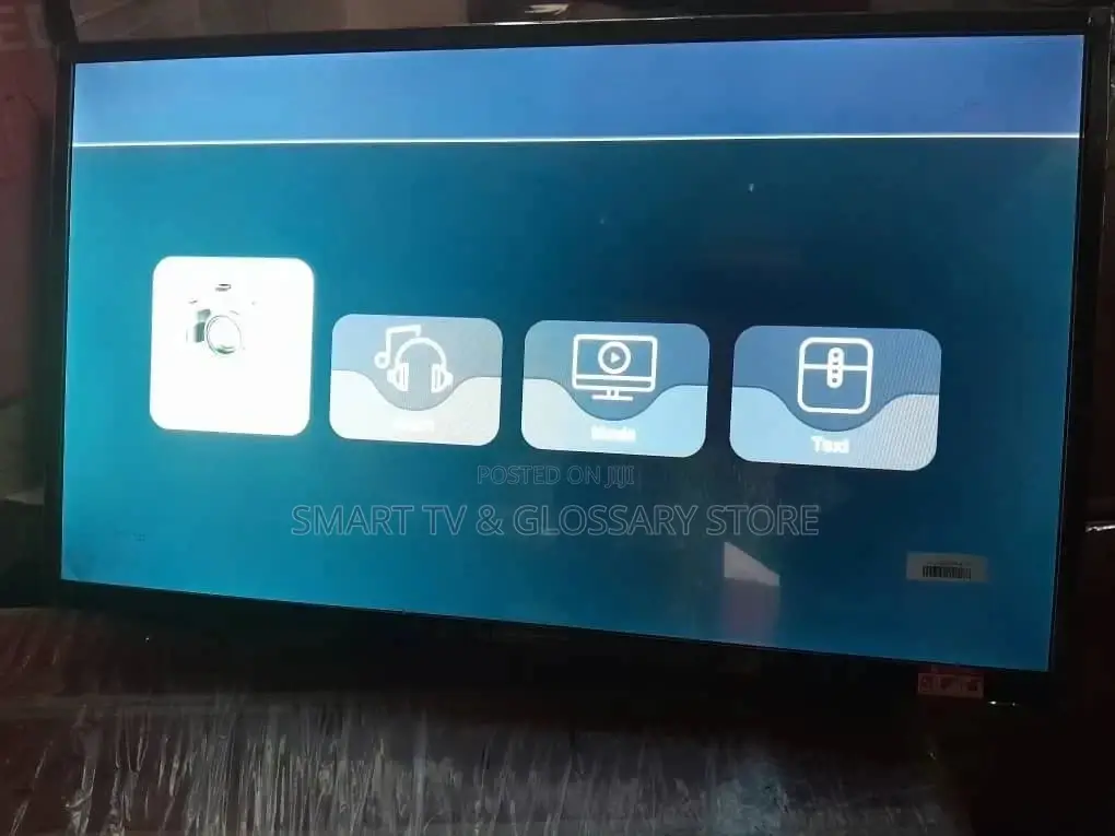 43 Inches HDTV High Definition Television LG