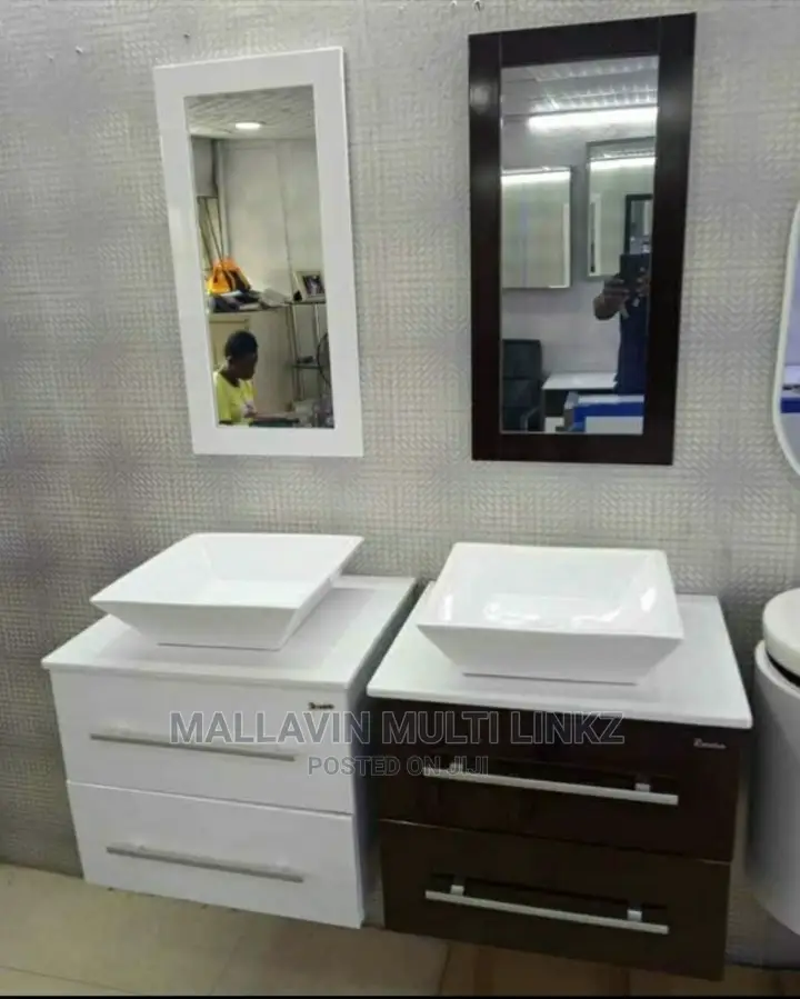 Suspended Cabinet Basin With Mirrors
