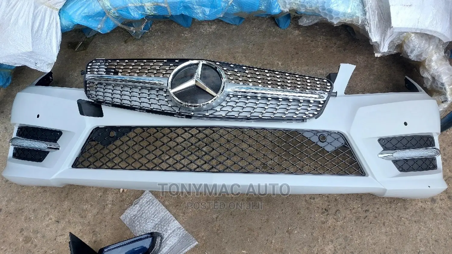 Mercedes-benz C300 2013 Front Bumper,Grilles