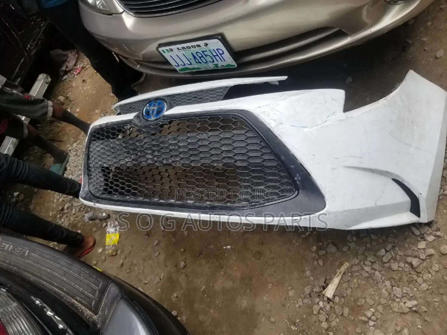 Complete Front Bumper Toyota Corolla 2020
