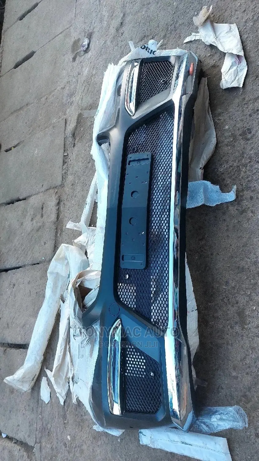 Mercedes-Benz GLK Front Bumper 350