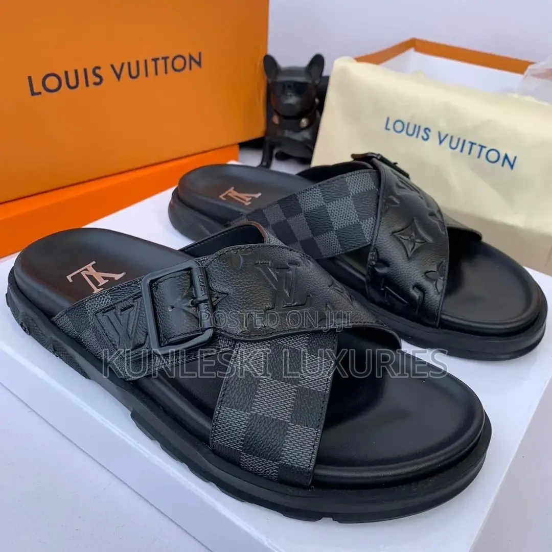 Original Louis Vuitton Men Leather Slippers Available