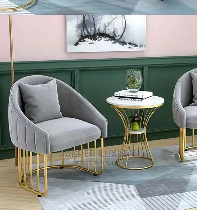 Amazing Set of Relaxing Chair