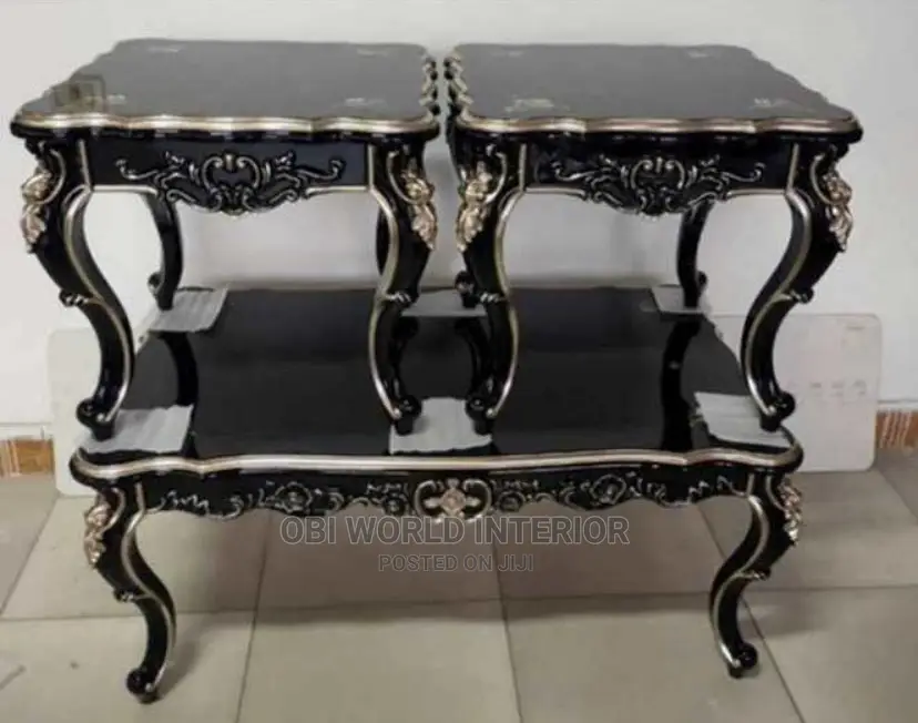Royal Wooden Center Table and 2 Side Stools